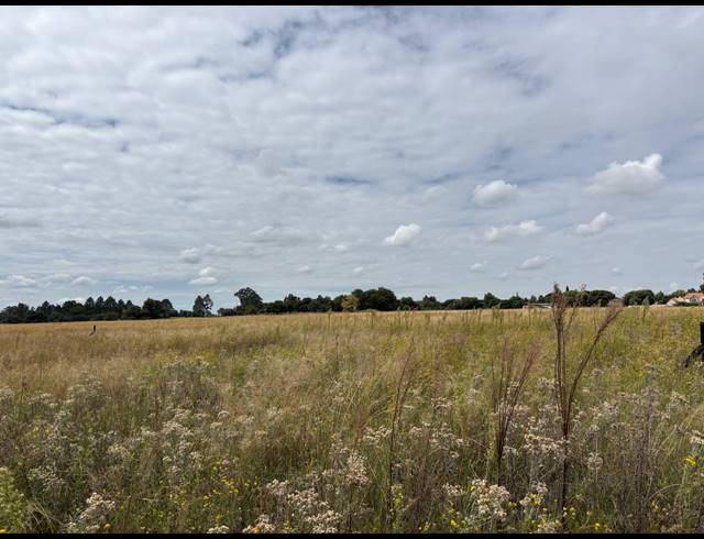 1,992M² VACANT LAND FOR SALE IN VAALPARK